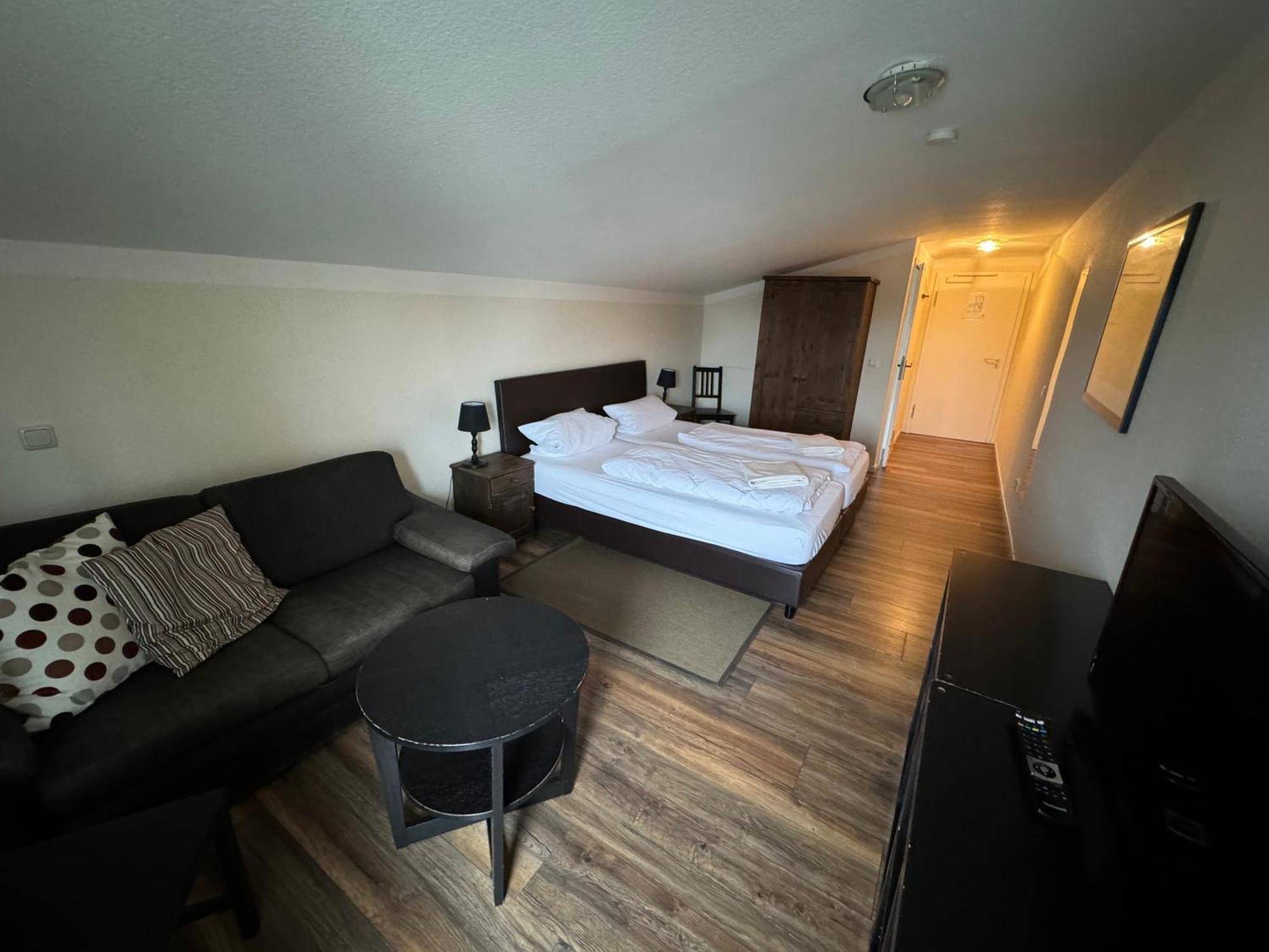 Borgo Antico Hotel Фемарн Екстер'єр фото